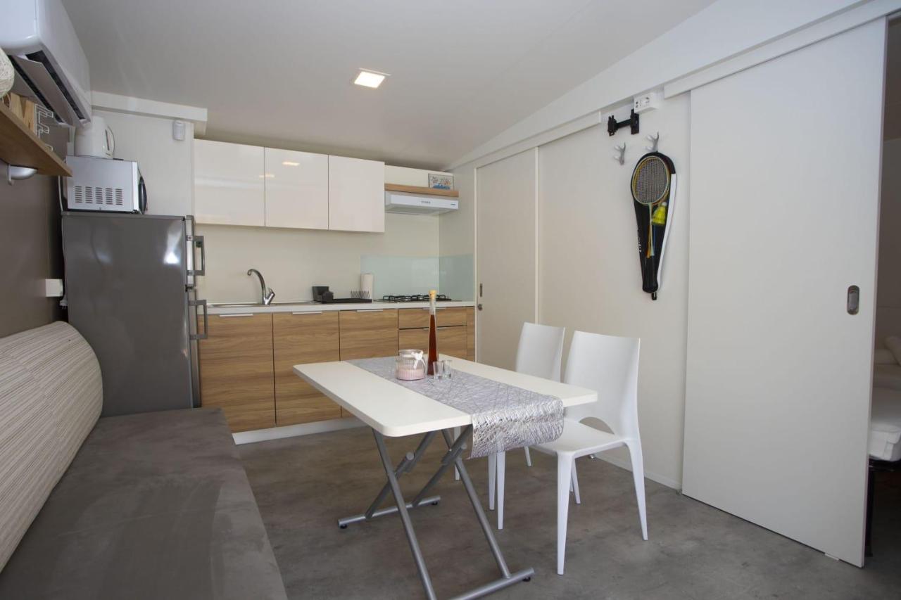 Oaza Mira Mobile Houses - Camp Basko Polje #Bestoffer Baska Voda Ngoại thất bức ảnh